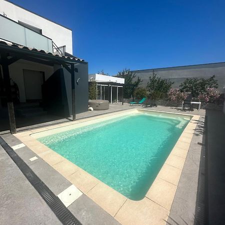 Villeneuve-lès-Béziers Superbe Appartement Avec Piscine Et Spa Privatif מראה חיצוני תמונה